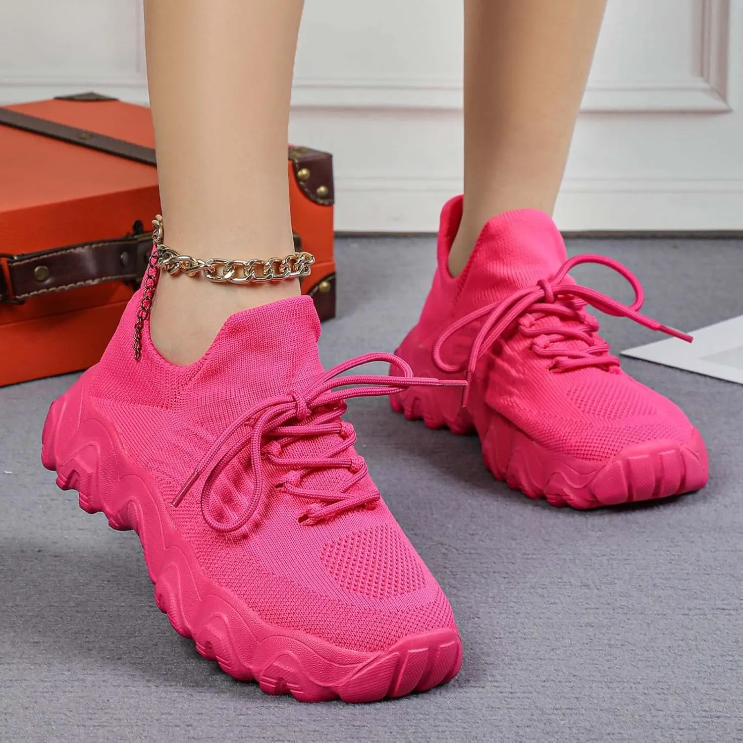 Kubbon Slip on Shoes Women Lightweight Breathable Non Slip Running Shoes Casual Orthopedic Walking Sneakers with Arch Support Plus Size Fashion Sneakers